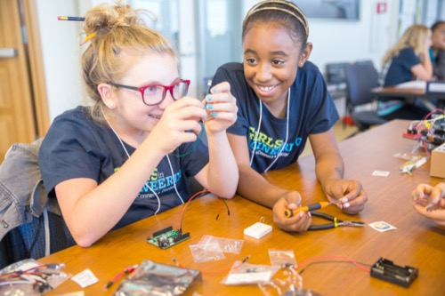 UC Berkeley Girls in Engineering gives students the opportunity to experience hands-on learning activities